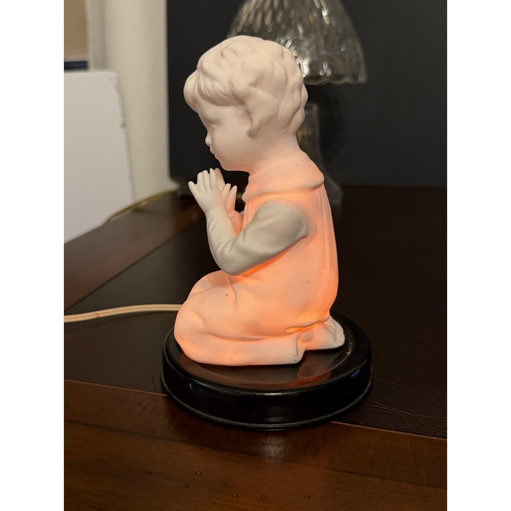 Vintage Enesco Praying Boy Porcelain Night Light Figurine Bisque Table Lamp - Picture 2 of 10